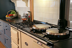 Houten keuken in aanbouw